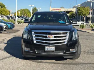 Cadillac Escalade 2018 Premium Luxury 4dr SUV