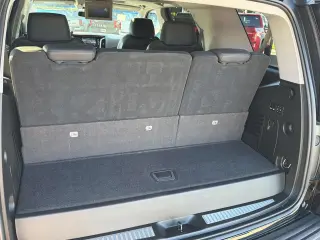 Cadillac Escalade 2018 Premium Luxury 4dr SUV