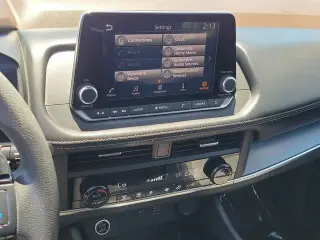Nissan Rogue 2023 SV 4dr Crossover