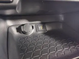 Toyota RAV4 2024 AWD XLE 4dr SUV