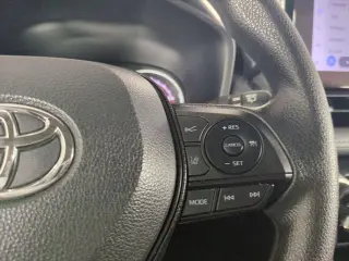 Toyota RAV4 2024 AWD XLE 4dr SUV