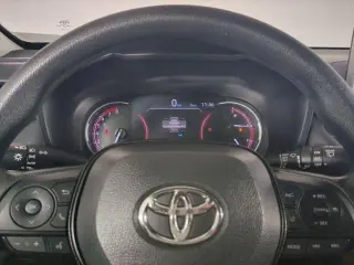 Toyota RAV4 2024 AWD XLE 4dr SUV