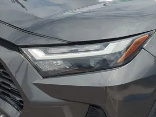 Toyota RAV4 2024 AWD XLE 4dr SUV