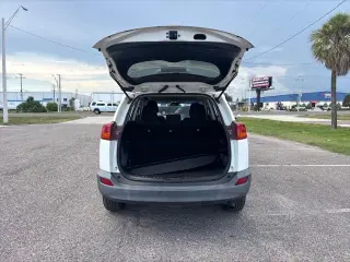 Toyota RAV4 2015 XLE 4dr SUV