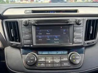 Toyota RAV4 2015 XLE 4dr SUV