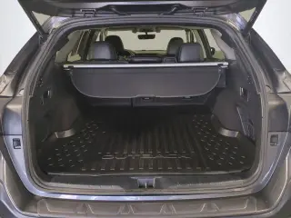 Subaru Outback 2021 AWD Limited 4dr Crossover