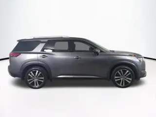 Nissan Pathfinder 2024 AWD Platinum 4dr SUV