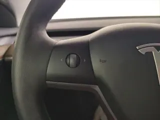 Tesla Model 3 2023 AWD Long Range 4dr Sedan