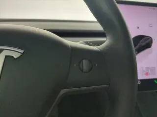 Tesla Model 3 2023 AWD Long Range 4dr Sedan