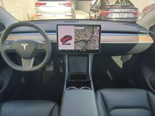 Tesla Model Y 2021 AWD Long Range 4dr Crossover