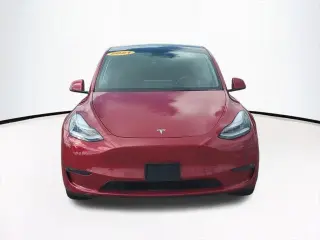 Tesla Model Y 2021 AWD Long Range 4dr Crossover