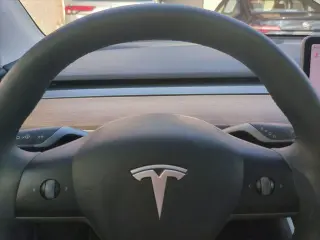 Tesla Model Y 2021 AWD Long Range 4dr Crossover
