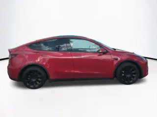 Tesla Model Y 2021 AWD Long Range 4dr Crossover