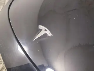 Tesla Model Y 2021 AWD Long Range 4dr Crossover