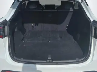 Tesla Model Y 2024 AWD Long Range 4dr Crossover