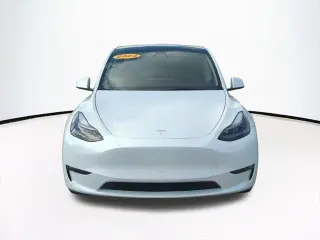 Tesla Model Y 2024 AWD Long Range 4dr Crossover