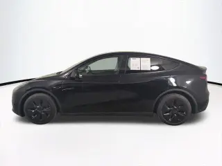 Tesla Model Y 2023 AWD Long Range 4dr Crossover