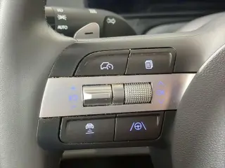 Hyundai KONA 2024 SEL 4dr Crossover