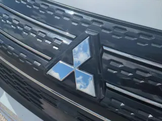 Mitsubishi Outlander 2024 AWD SE 4dr SUV