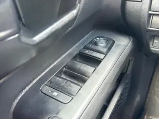 Toyota Tacoma 2025 4x2 SR 4dr Double Cab 5.0 ft SB