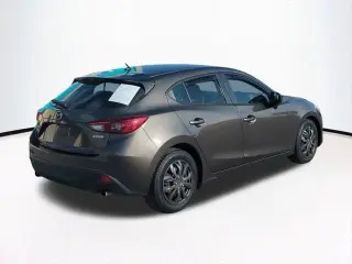 Mazda Mazda3 2016 i Sport 4dr Hatchback 6M