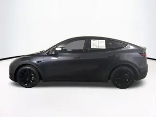 Tesla Model Y 2024 AWD Long Range 4dr Crossover