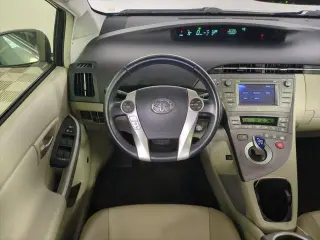 Toyota Prius 2012 Four 4dr Hatchback