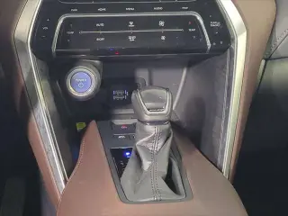 Toyota Venza 2021 AWD Limited 4dr Crossover