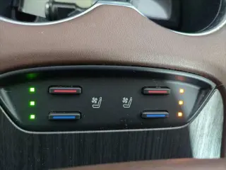 Toyota Venza 2021 AWD Limited 4dr Crossover