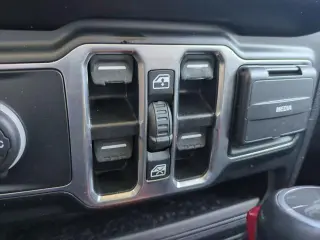 Jeep Gladiator 2022 4x4 Overland 4dr Crew Cab 5.0 ft. SB