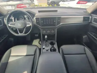 Volkswagen Atlas 2021 AWD SE 4Motion 4dr SUV w/Technology (midyear release)
