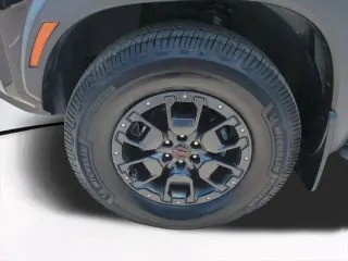 Nissan Frontier 2022 4x4 PRO-4X 4dr Crew Cab 5 ft. SB