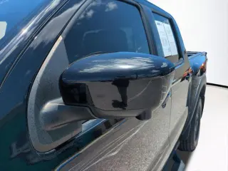 Nissan Frontier 2022 4x4 PRO-4X 4dr Crew Cab 5 ft. SB