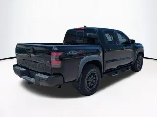 Nissan Frontier 2022 4x4 PRO-4X 4dr Crew Cab 5 ft. SB