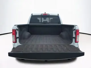 Ram 1500 2022 4x2 Big Horn 4dr Crew Cab 5.6 ft. SB Pickup
