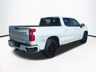 Chevrolet Silverado 1500 Limited 2022 4x4 RST 4dr Crew Cab 5.8 ft. SB