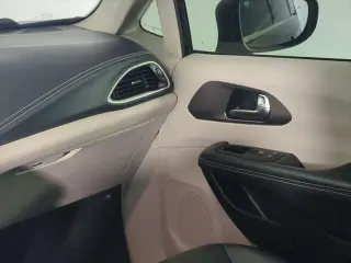 Chrysler Pacifica 2023 Touring L 4dr Mini-Van