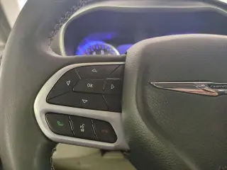 Chrysler Pacifica 2023 Touring L 4dr Mini-Van