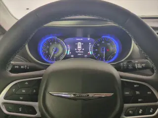 Chrysler Pacifica 2023 Touring L 4dr Mini-Van