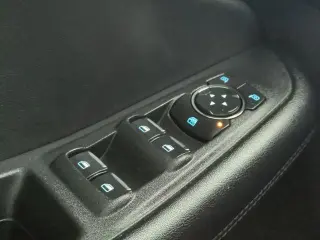 Ford Edge 2022 AWD SEL 4dr Crossover
