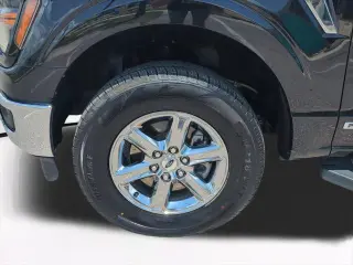 Ford F-150 2024 4x4 XLT 4dr SuperCrew 5.5 ft. SB