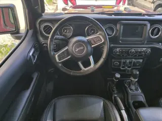 Jeep Wrangler Unlimited 2021 4x4 Sahara 4dr SUV
