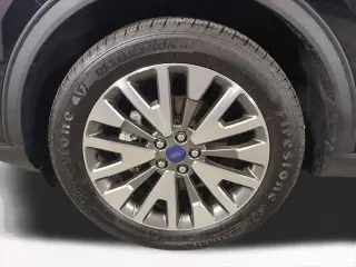 Ford Escape Hybrid 2022 AWD Titanium 4dr SUV