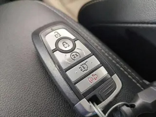 Ford Escape Hybrid 2022 AWD Titanium 4dr SUV