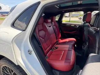 Porsche Macan 2018 AWD S 4dr SUV