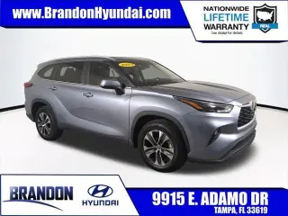 Toyota Highlander 2023 XLE 4dr SUV