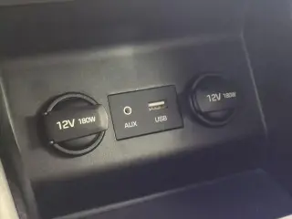 Hyundai ELANTRA 2019 SE 4dr Sedan 6M