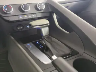 Hyundai ELANTRA 2025 SE 4dr Sedan