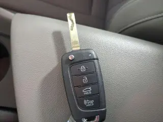 Hyundai ELANTRA 2025 SE 4dr Sedan