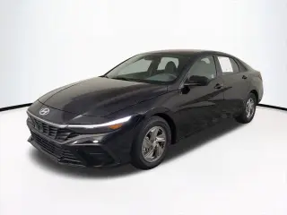 Hyundai ELANTRA 2025 SE 4dr Sedan